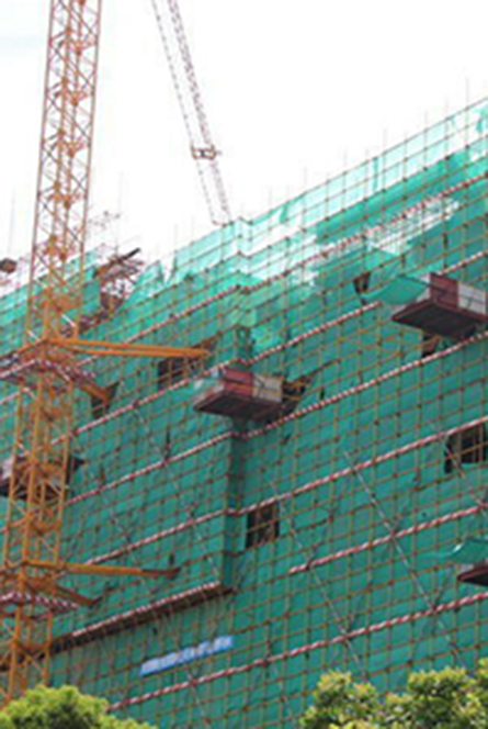 我們該如何選擇環(huán)保遮陽網(wǎng)保護植物生長呢